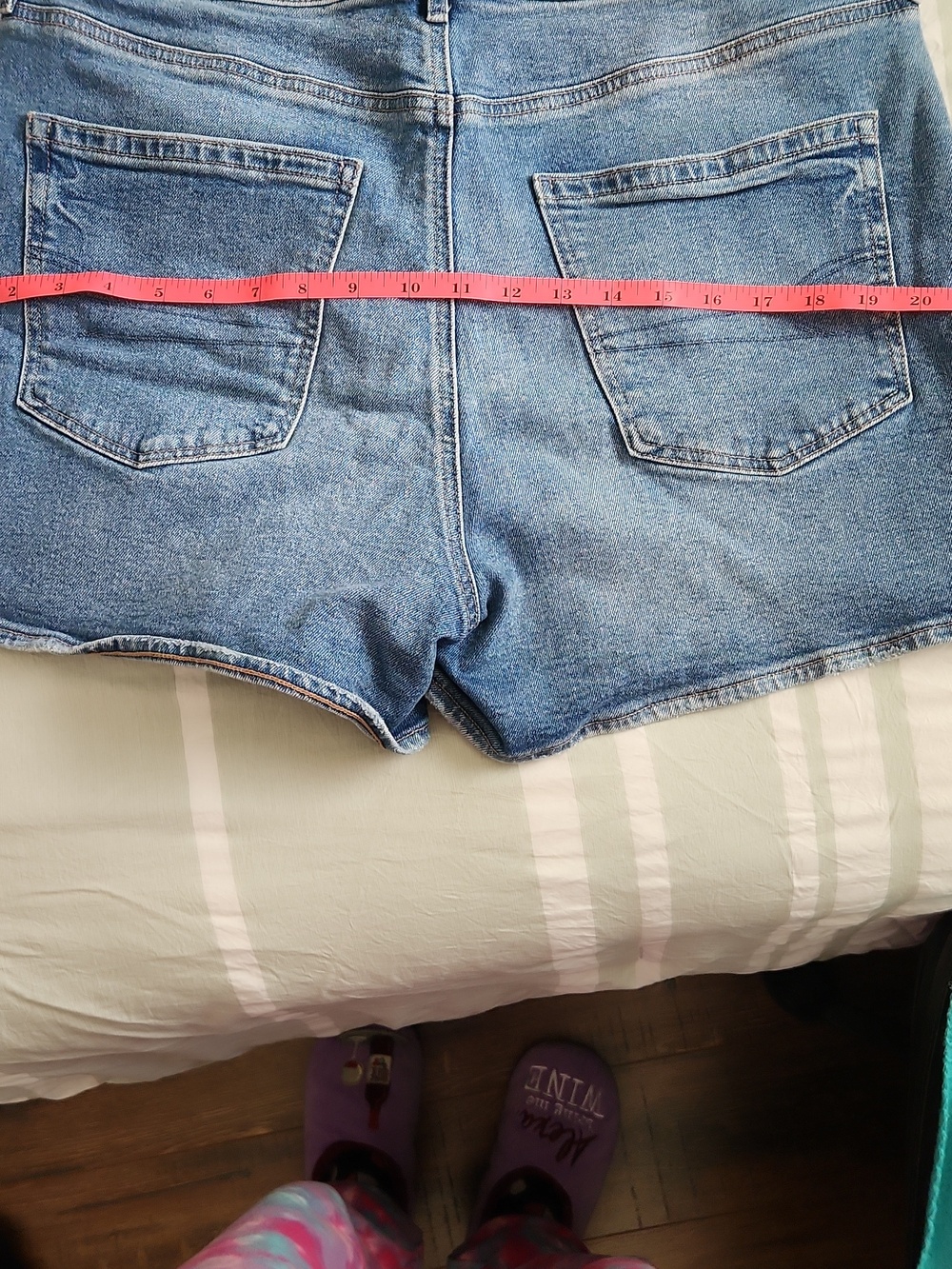 Womens American Eagle Jean Shorts Size 12 - Picture 10 of 10
